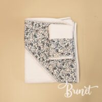 Capa baño con babero Laura